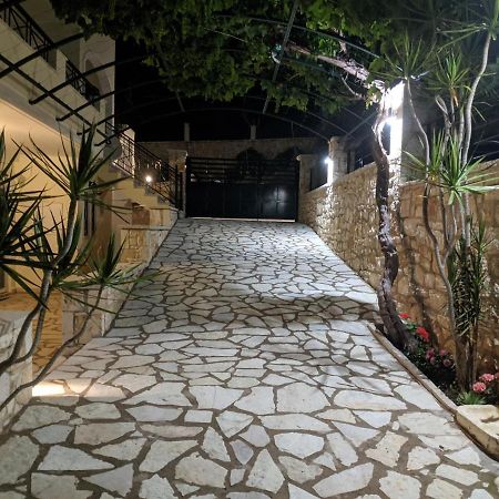 Villa Vera Sívota Buitenkant foto
