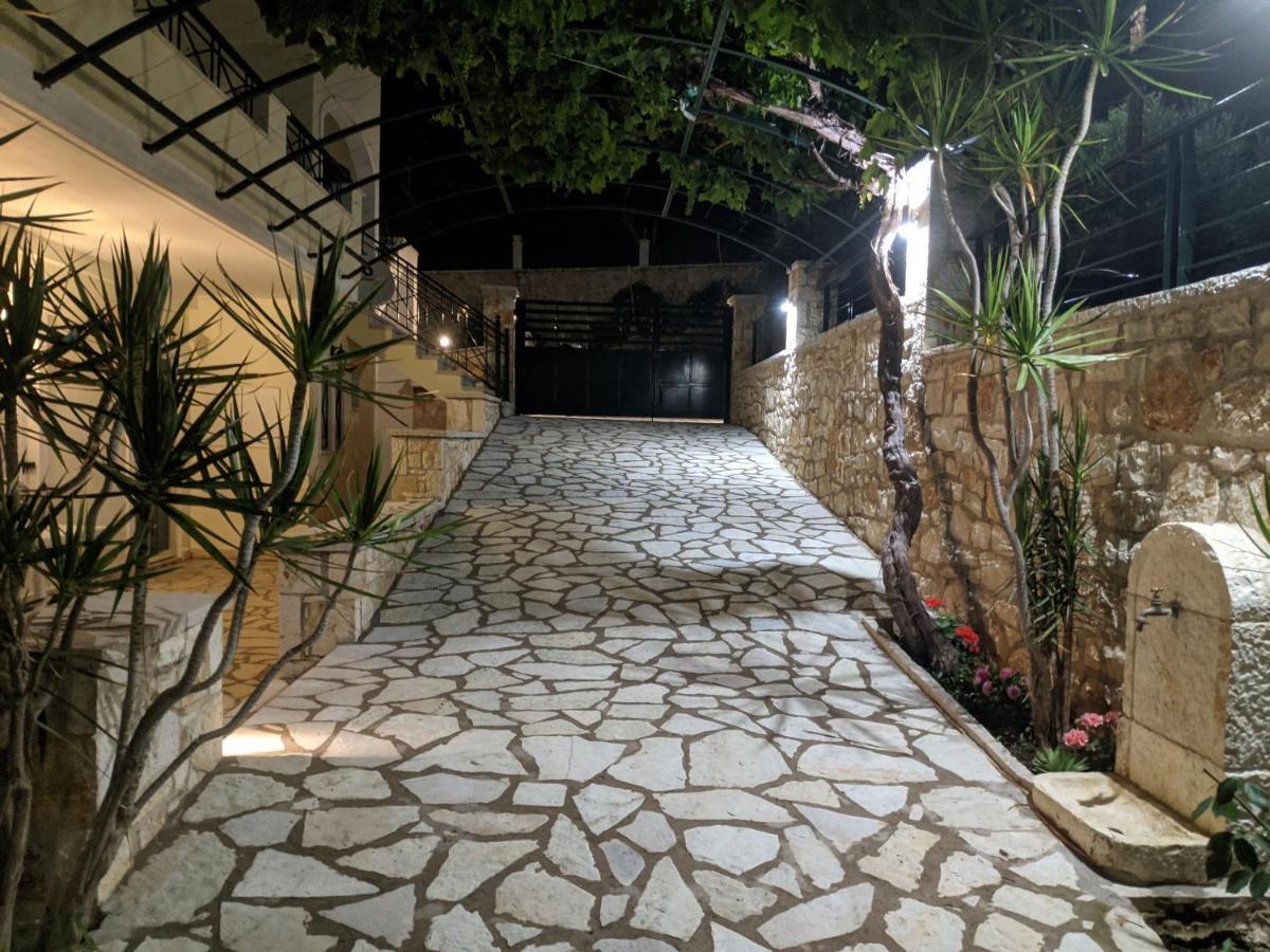 Villa Vera Sívota Buitenkant foto